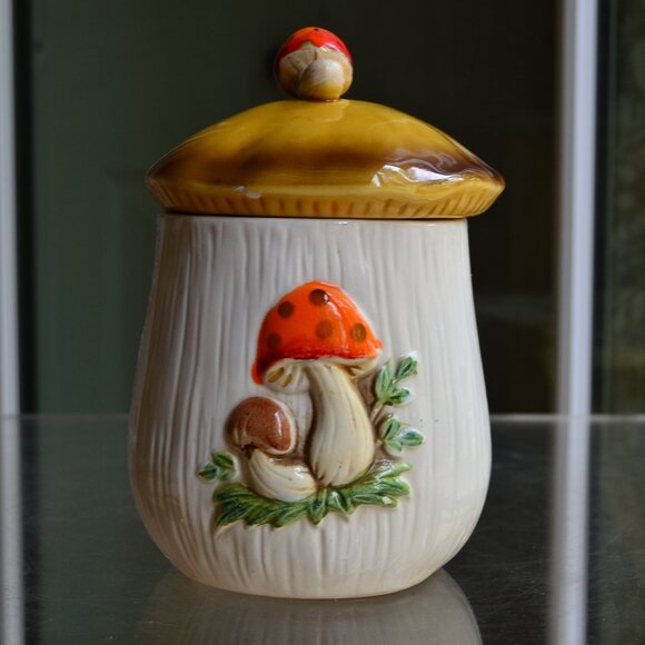 Sears Merry Mushroom Lidded Canister Cookie Jar Smallest 6.25" tall - Picture 6 of 13